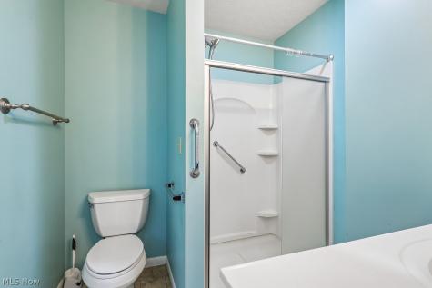 29609 Wellington Drive North Olmsted OH 44070