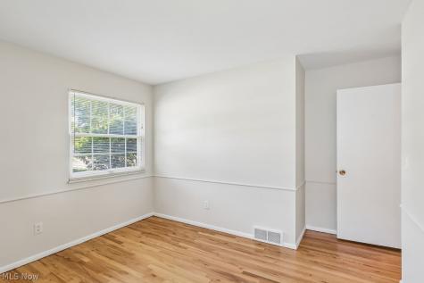 29609 Wellington Drive North Olmsted OH 44070
