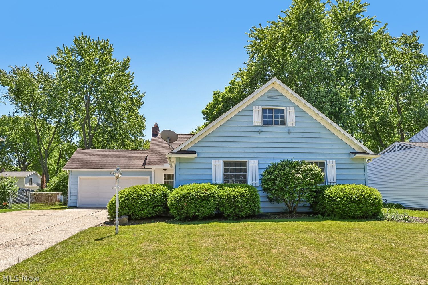 29609 Wellington Drive North Olmsted OH 44070
