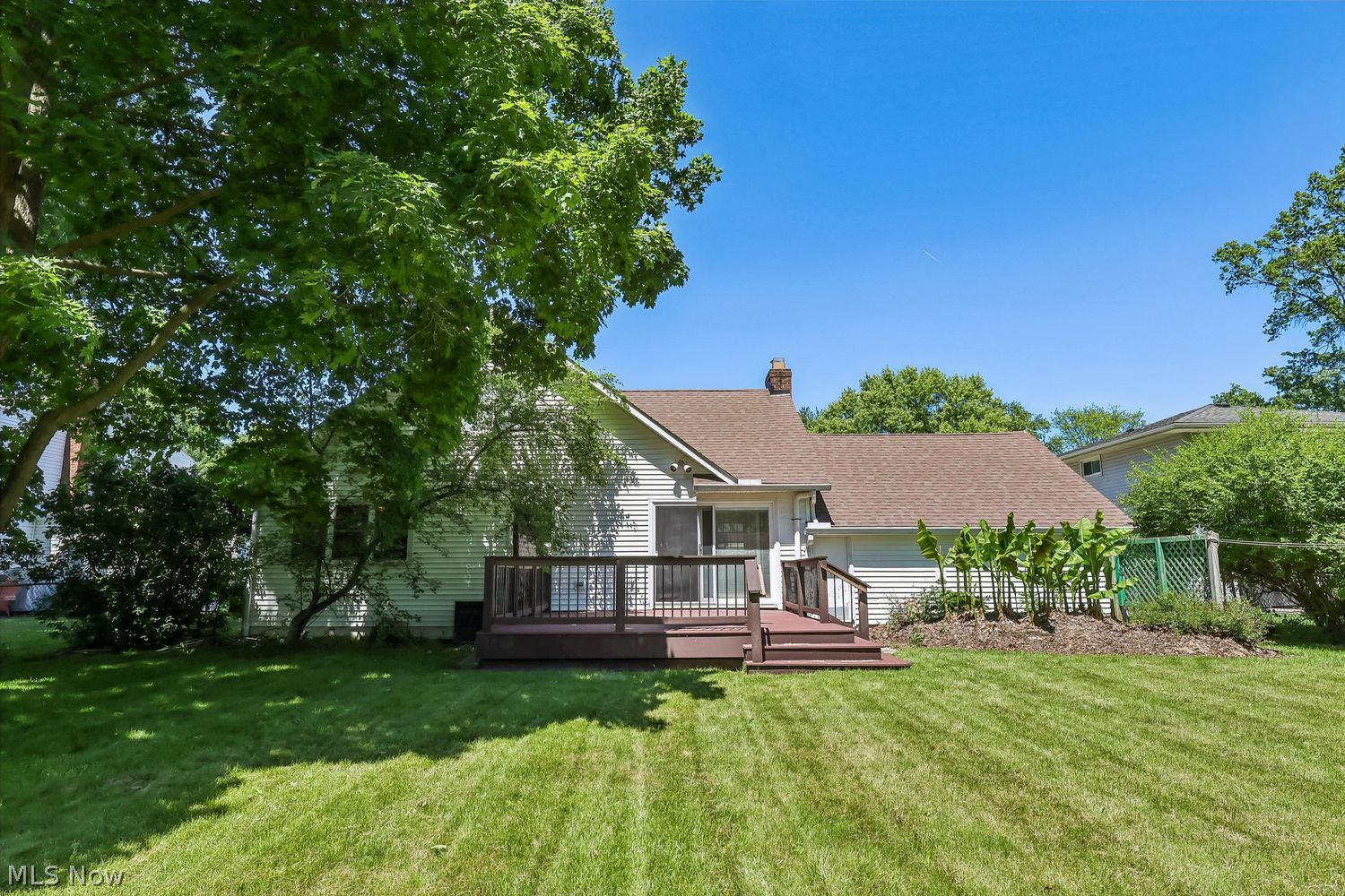 29609 Wellington Drive North Olmsted OH 44070