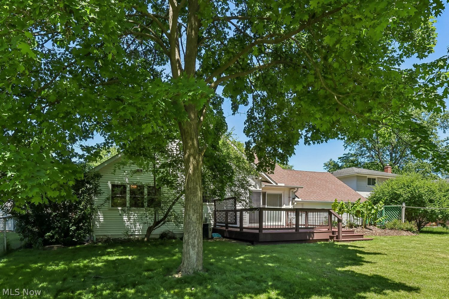 29609 Wellington Drive North Olmsted OH 44070