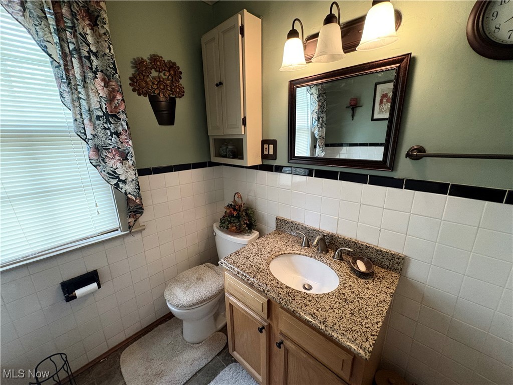 465 Saint Leger Avenue Akron OH 44305