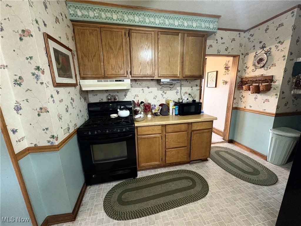 465 Saint Leger Avenue Akron OH 44305