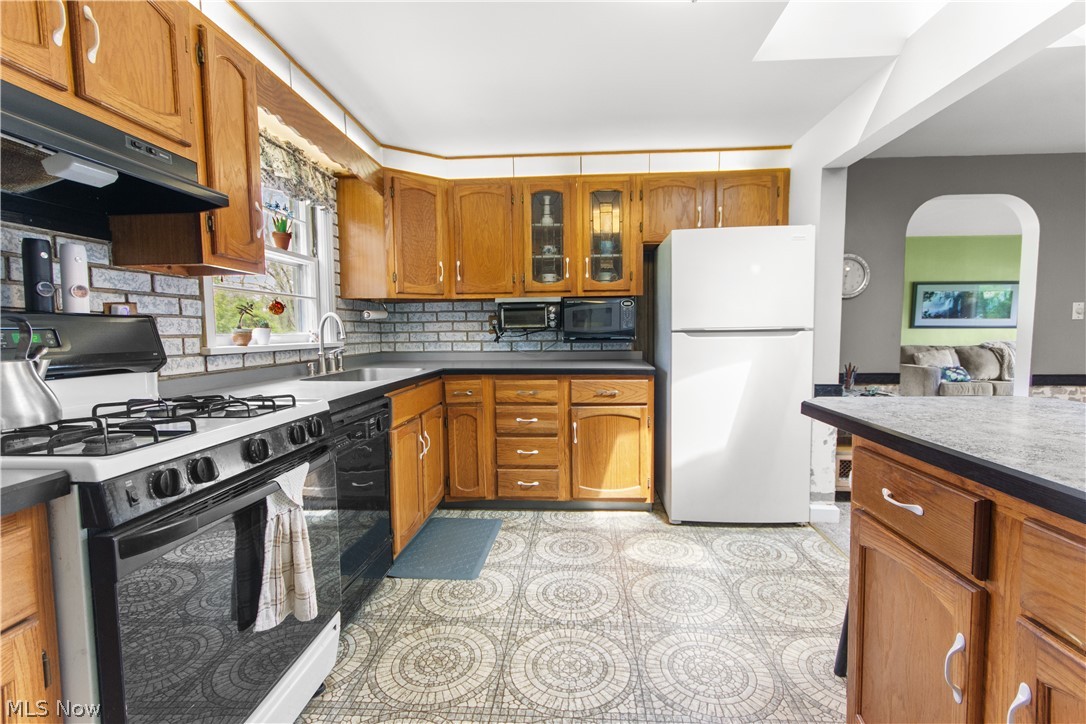 455 Montrose Avenue NW Massillon OH 44646