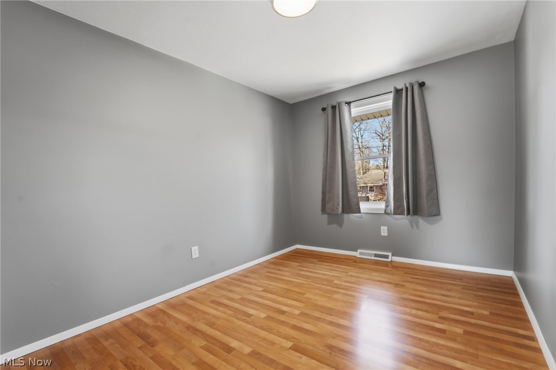 1500 Oldsmar Avenue Madison OH 44057