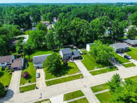 3896 Buckingham Drive Brunswick OH 44212