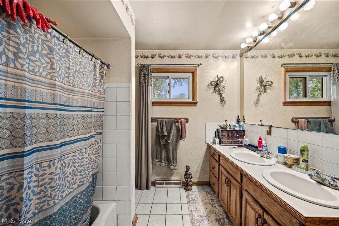 1700 Beryl Road Akron OH 44312