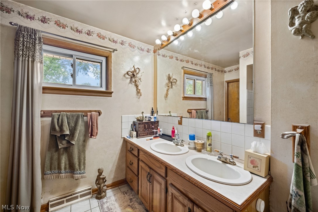 1700 Beryl Road Akron OH 44312
