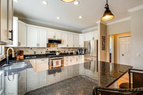 6325 Brecksville Road Independence OH 44131