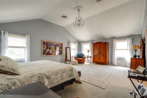 6325 Brecksville Road Independence OH 44131