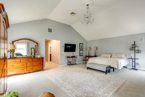 6325 Brecksville Road Independence OH 44131