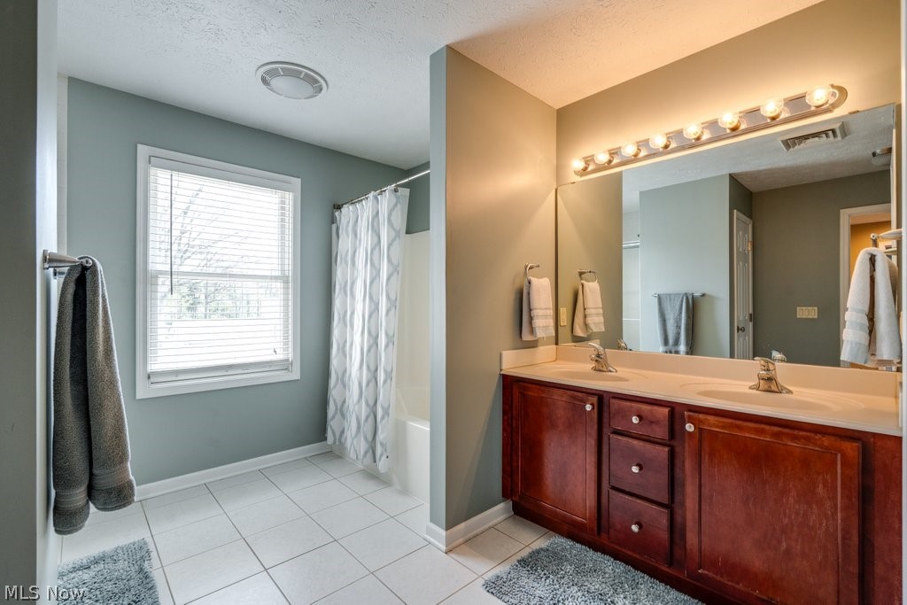 6325 Brecksville Road Independence OH 44131