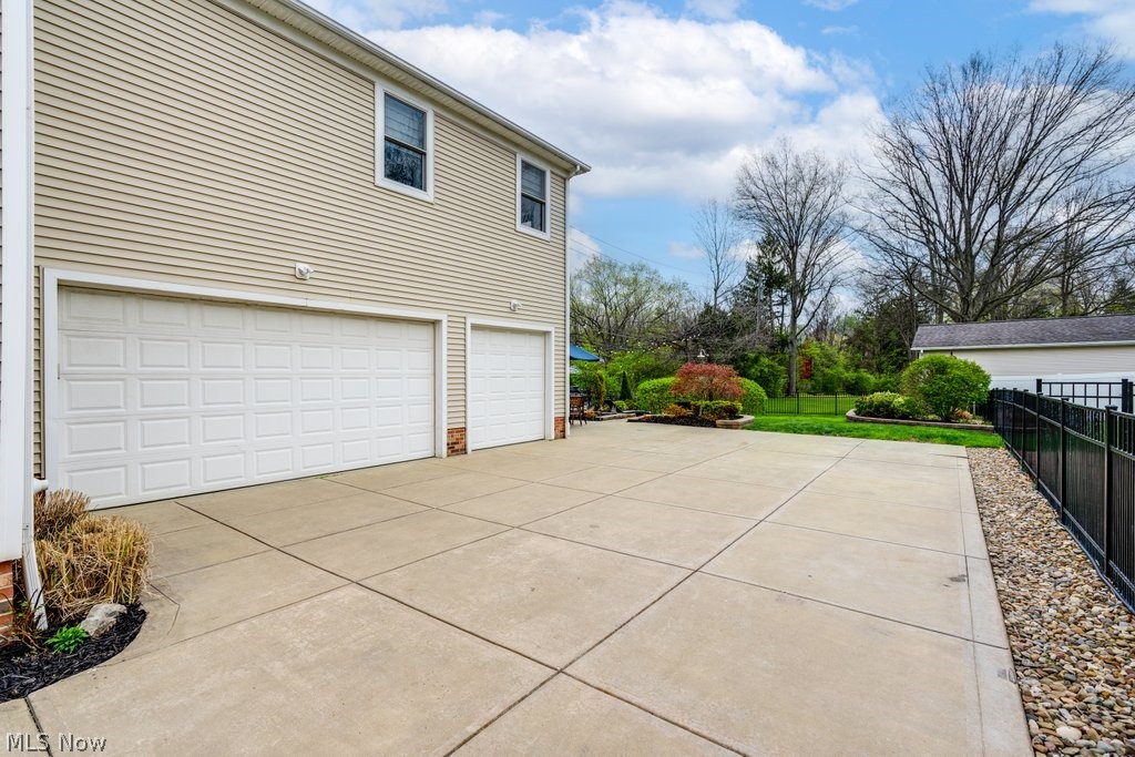 6325 Brecksville Road Independence OH 44131