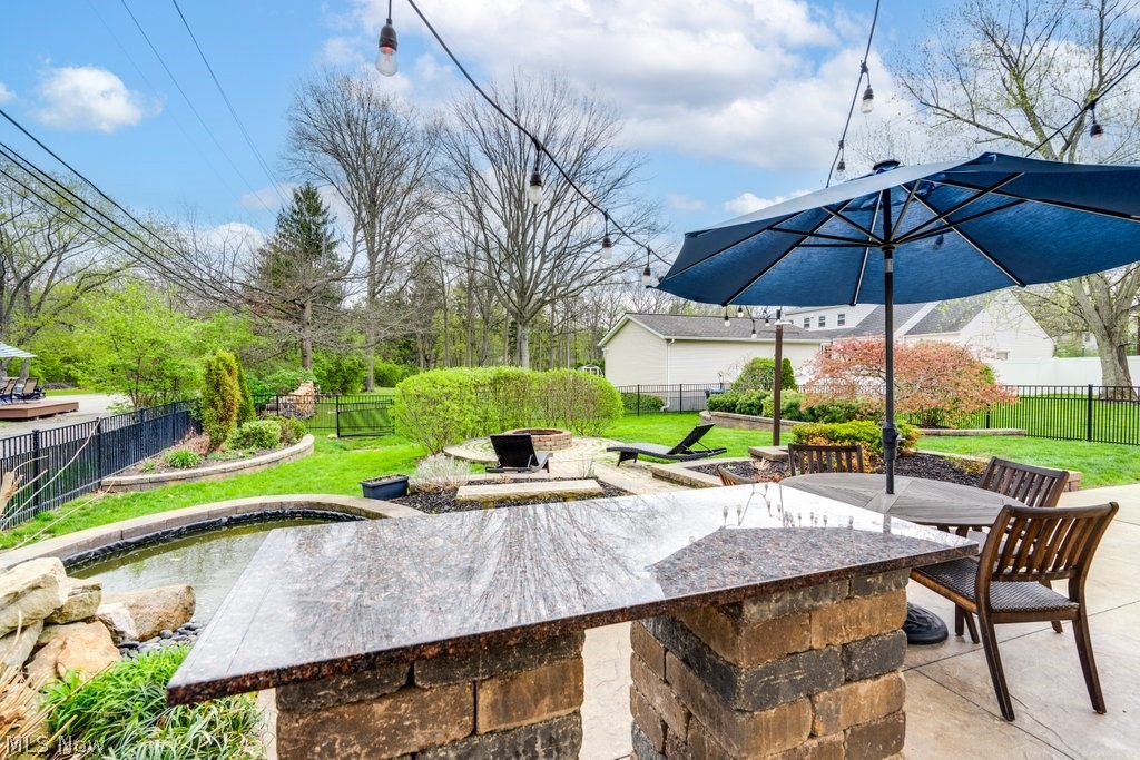 6325 Brecksville Road Independence OH 44131