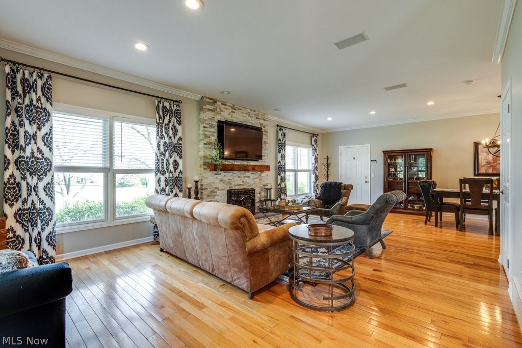 6325 Brecksville Road Independence OH 44131