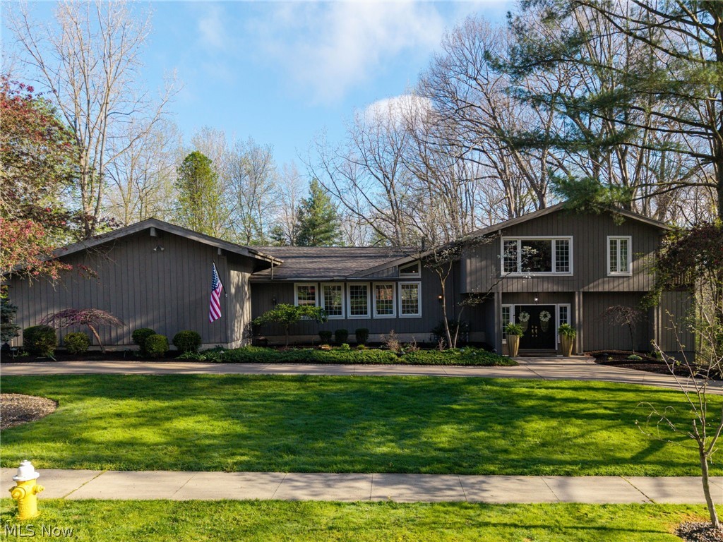 631 Rocky Hollow Drive Akron OH 44313