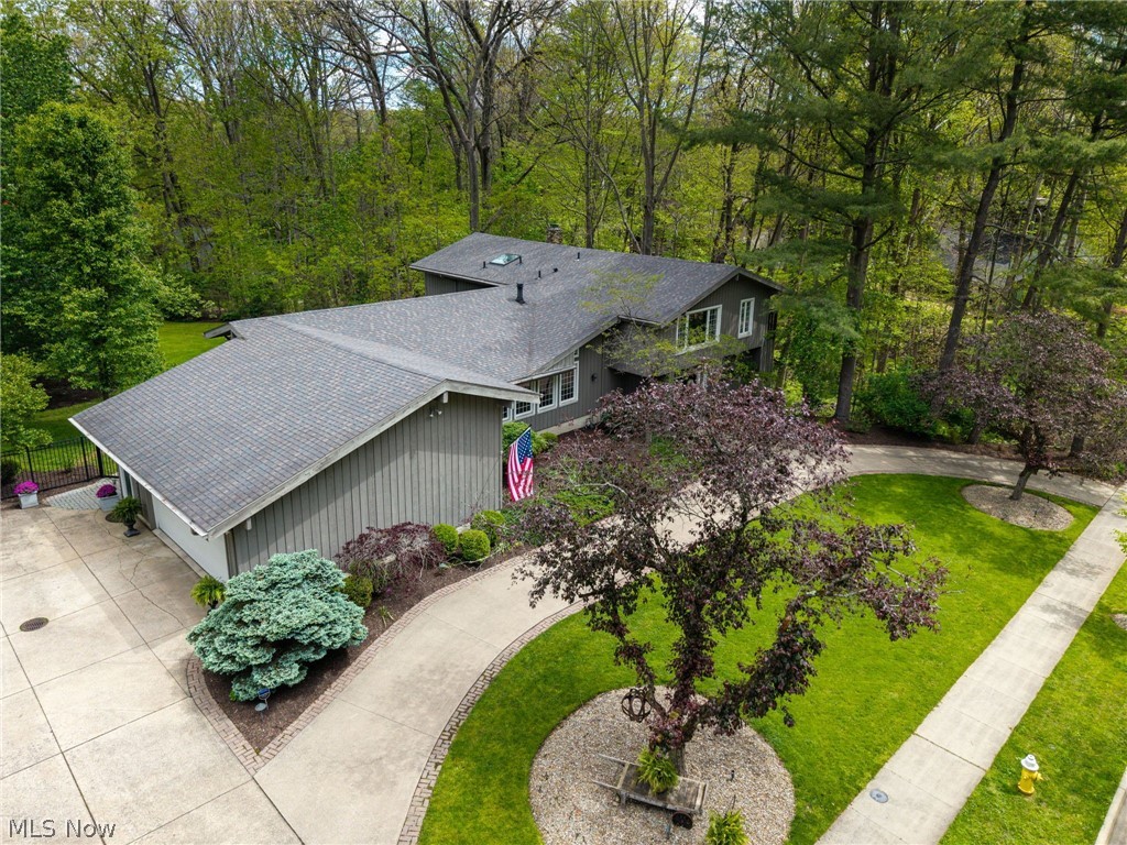 631 Rocky Hollow Drive Akron OH 44313