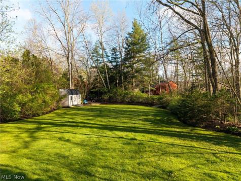 631 Rocky Hollow Drive Akron OH 44313