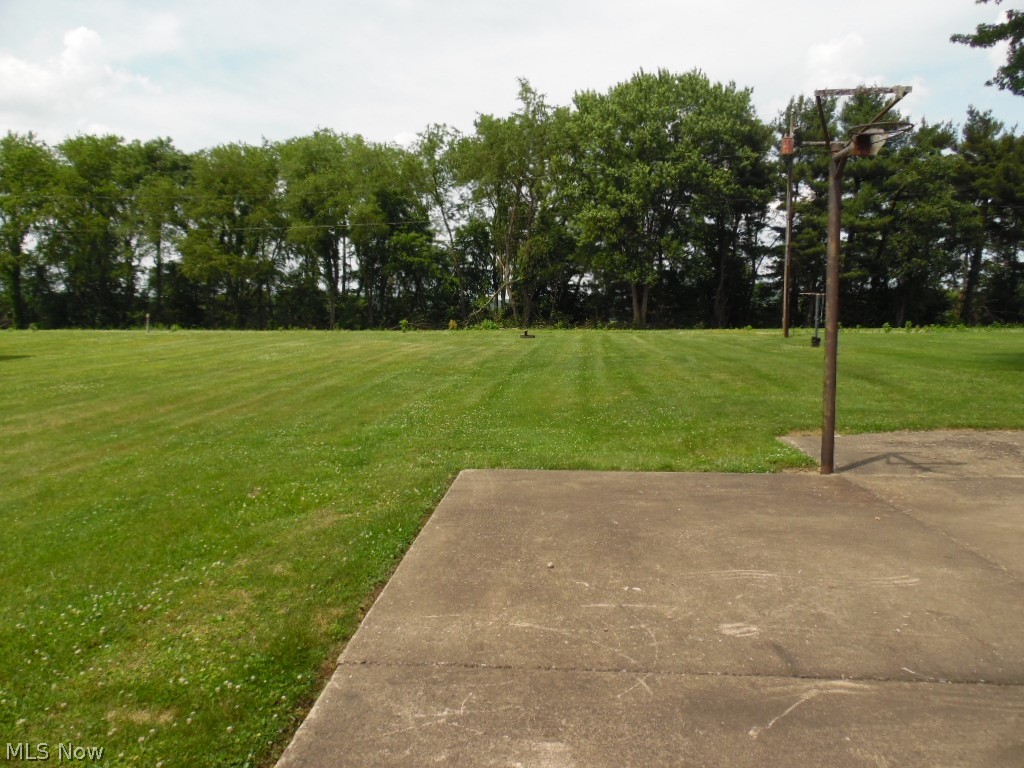 22122 Valley View Drive West Lafayette OH 43845