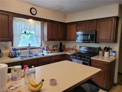7939 Gatewood Oval Gates Mills OH 44040