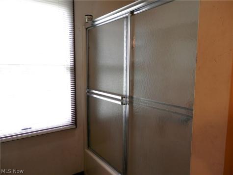 7939 Gatewood Oval Gates Mills OH 44040