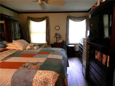 7939 Gatewood Oval Gates Mills OH 44040