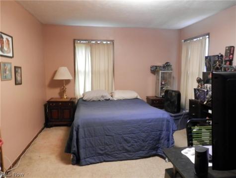 7939 Gatewood Oval Gates Mills OH 44040