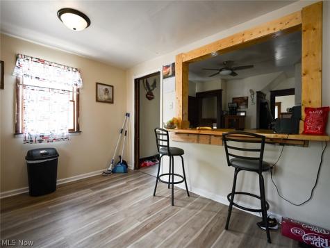 554 Stanton Avenue Niles OH 44446