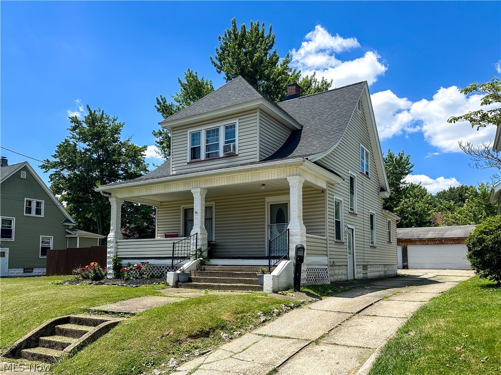 554 Stanton Avenue Niles OH 44446