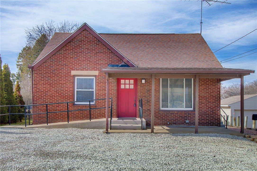 1933 Whipple Avenue NW Canton OH 44708