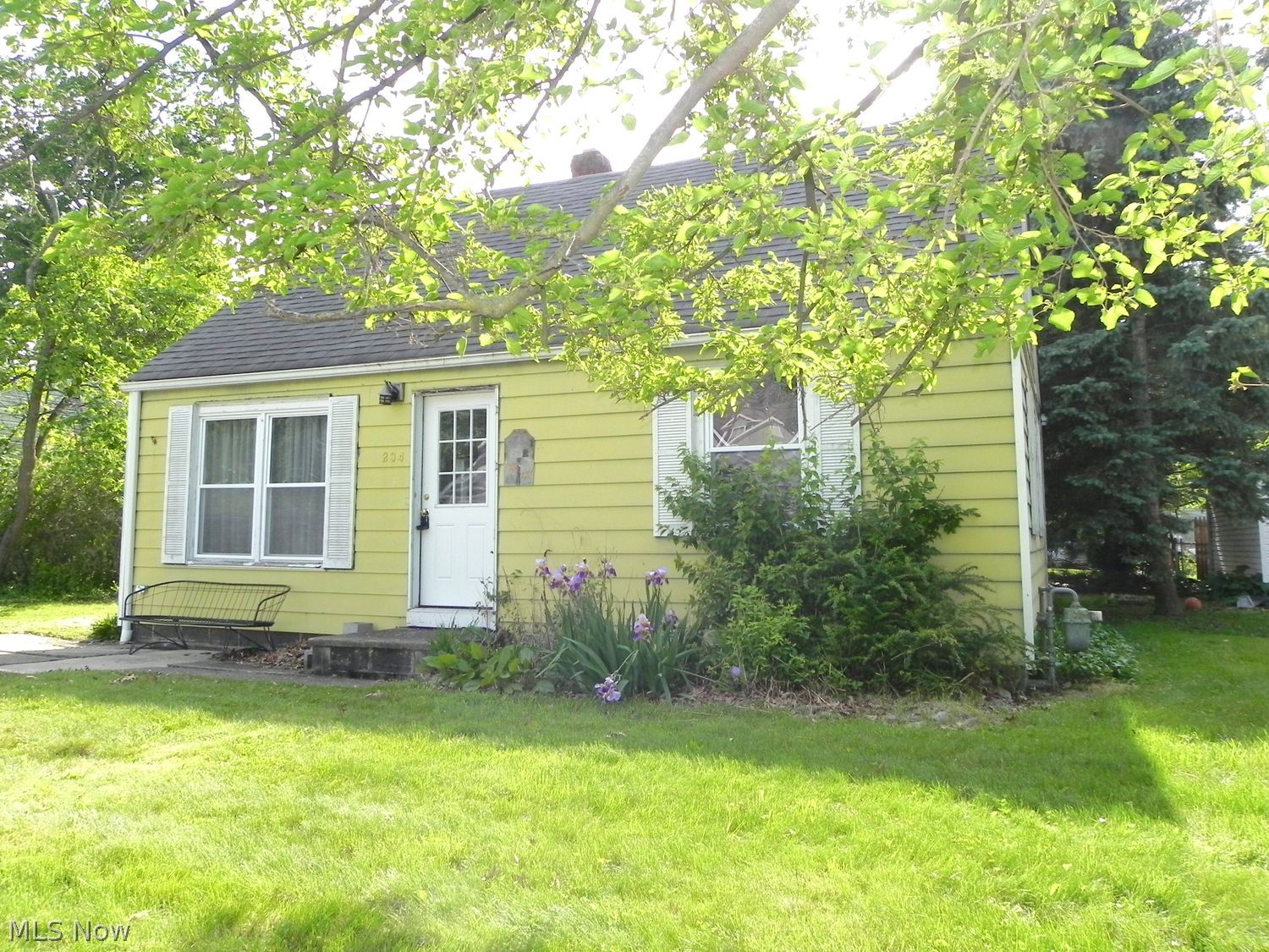 234 S Point Drive Avon Lake OH 44012