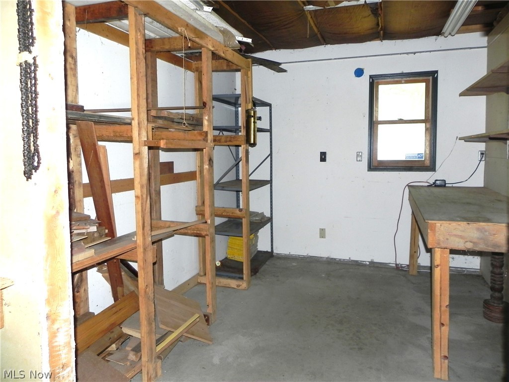 234 S Point Drive Avon Lake OH 44012