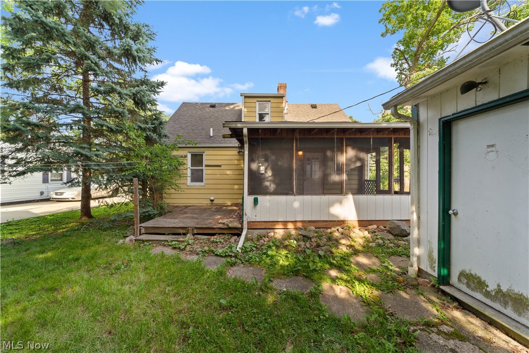 234 S Point Drive Avon Lake OH 44012