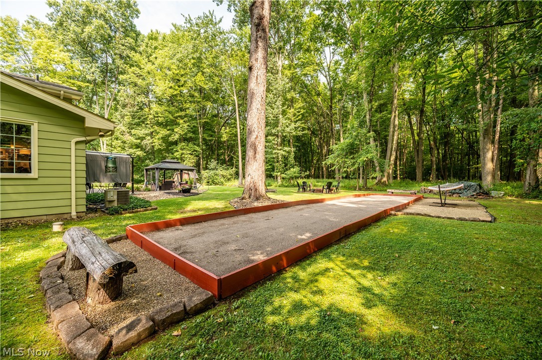 1238 Willowood Hubbard OH 44425