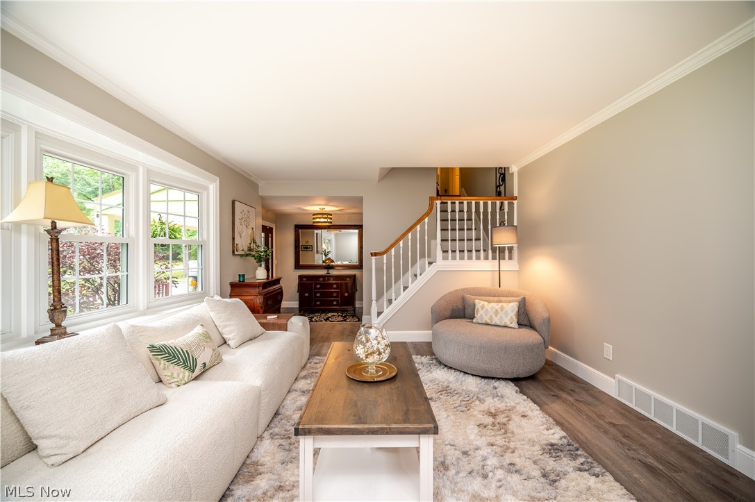 1238 Willowood Hubbard OH 44425