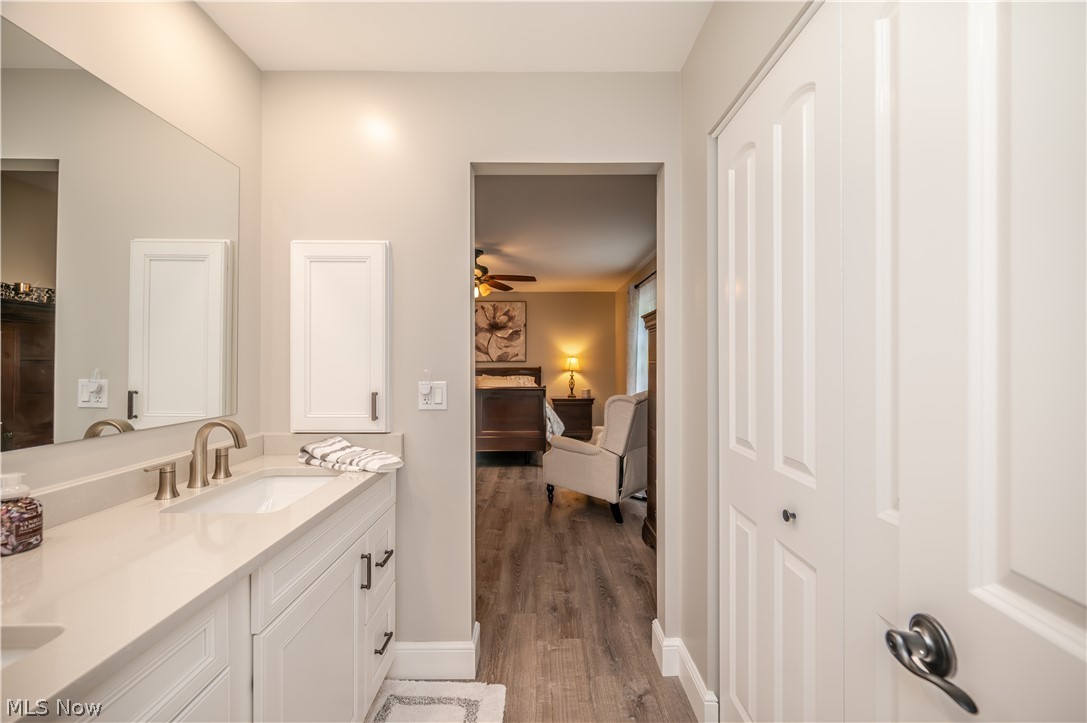 1238 Willowood Hubbard OH 44425
