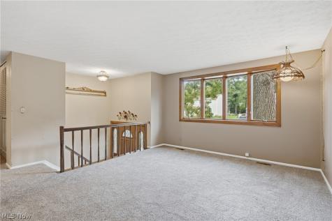 163 Oakhurst Drive Munroe Falls OH 44262