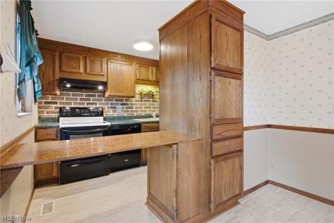 163 Oakhurst Drive Munroe Falls OH 44262