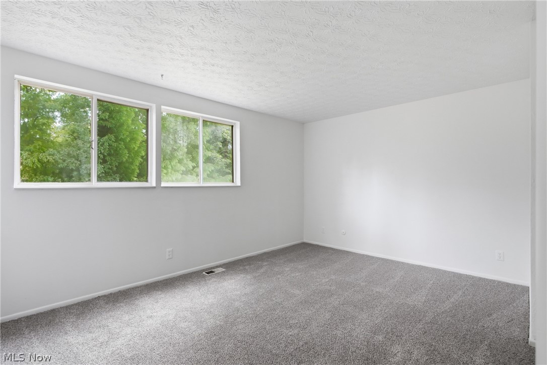 163 Oakhurst Drive Munroe Falls OH 44262