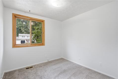 163 Oakhurst Drive Munroe Falls OH 44262