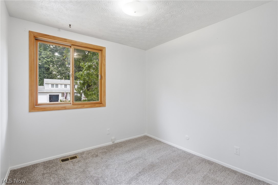 163 Oakhurst Drive Munroe Falls OH 44262