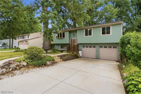 163 Oakhurst Drive Munroe Falls OH 44262