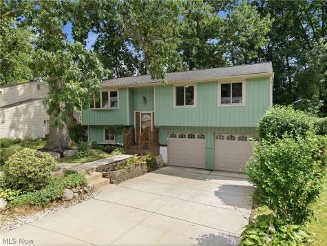 163 Oakhurst Drive Munroe Falls OH 44262