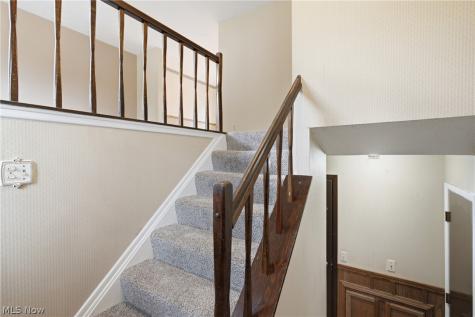 163 Oakhurst Drive Munroe Falls OH 44262