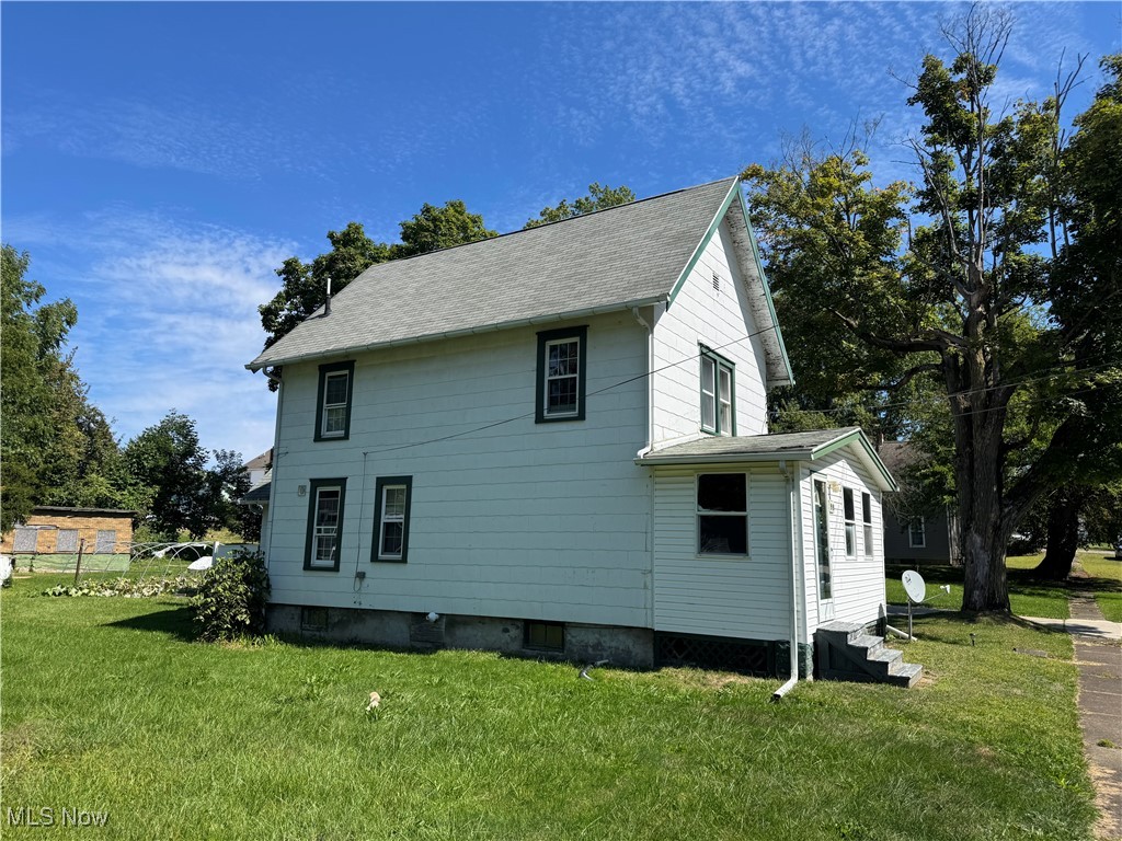 919 E 17th Street Ashtabula OH 44004