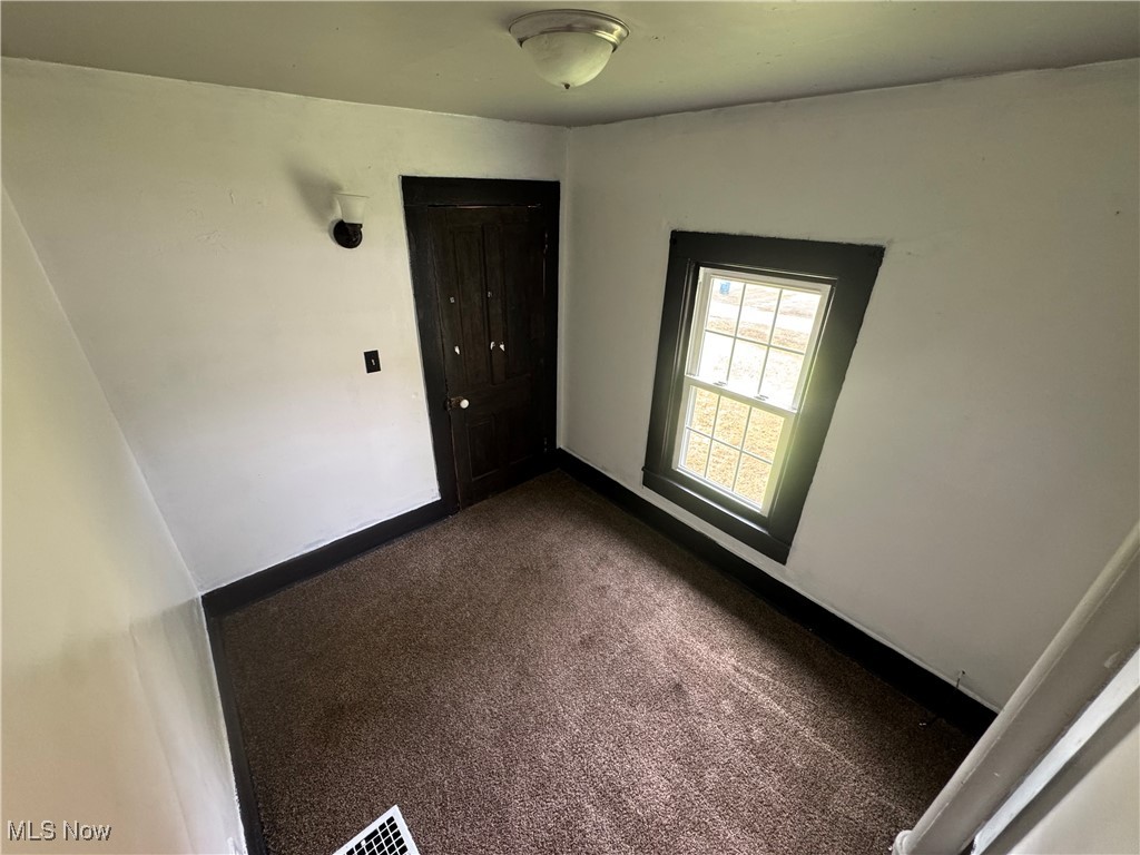 919 E 17th Street Ashtabula OH 44004