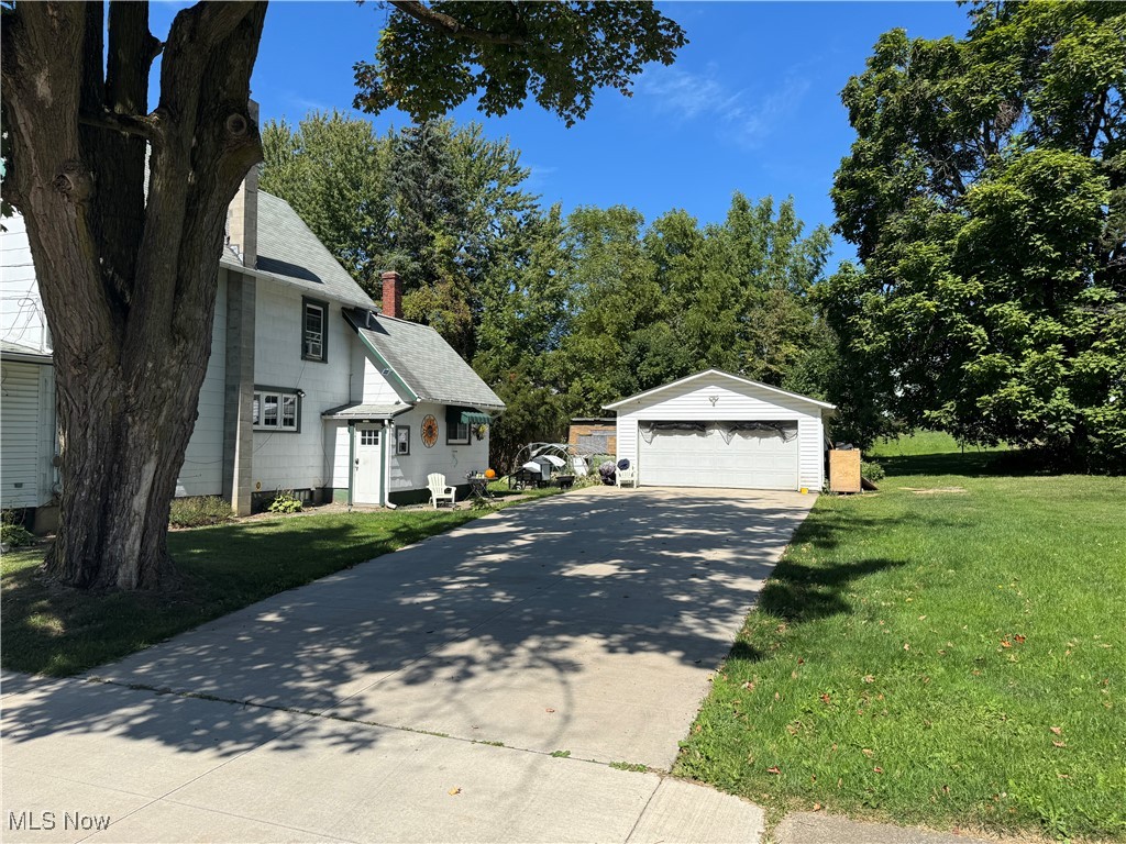 919 E 17th Street Ashtabula OH 44004