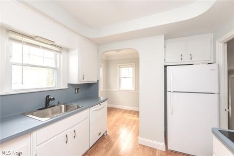 4218 Bushnell Road University Heights OH 44118