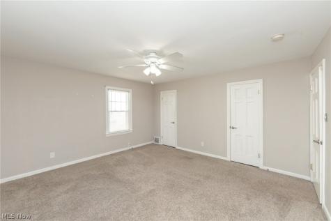 4218 Bushnell Road University Heights OH 44118