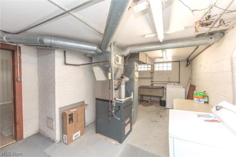 4218 Bushnell Road University Heights OH 44118